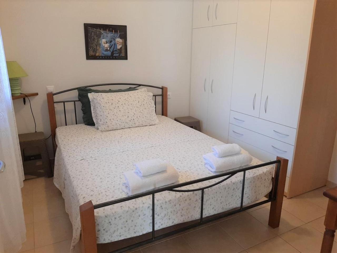 איה אפימיה Giannos Apartments מראה חיצוני תמונה