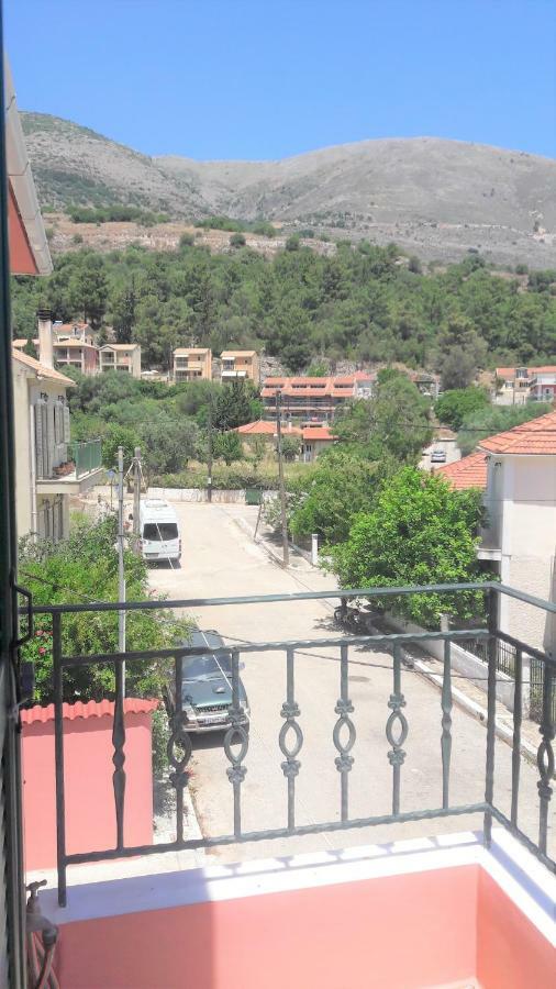 איה אפימיה Giannos Apartments מראה חיצוני תמונה